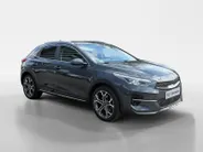 Kia XCeed 1.5 T-GDI MHEV DynamicPlusLine 160 PK | STOEL & STUURVERWARMING | 18 INCH LICHTMETAAL | CLIMATE CONTROL | RESTERENDE FABRIEKSGARANTIE TM 2032