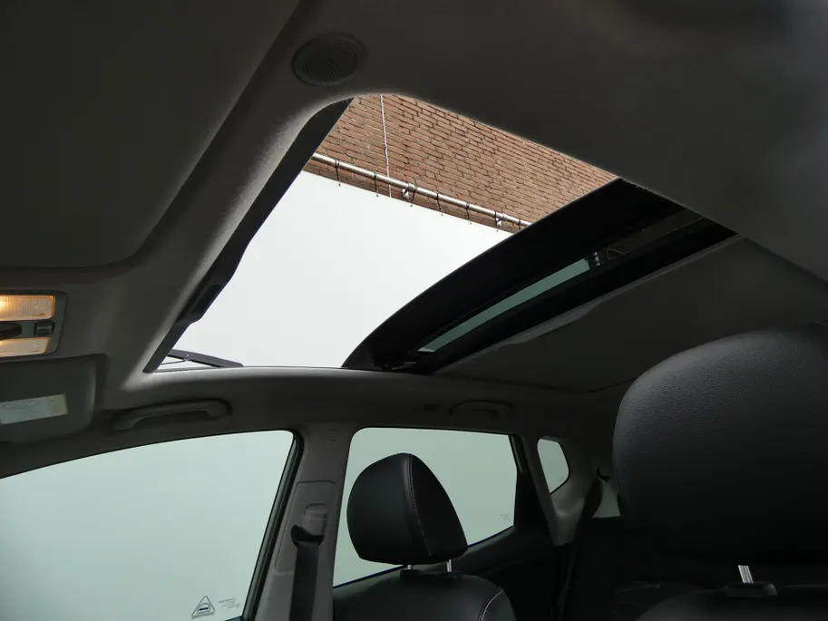 Kia Venga 1.4 CVVT 90pk Summer Edition / Trekhaak