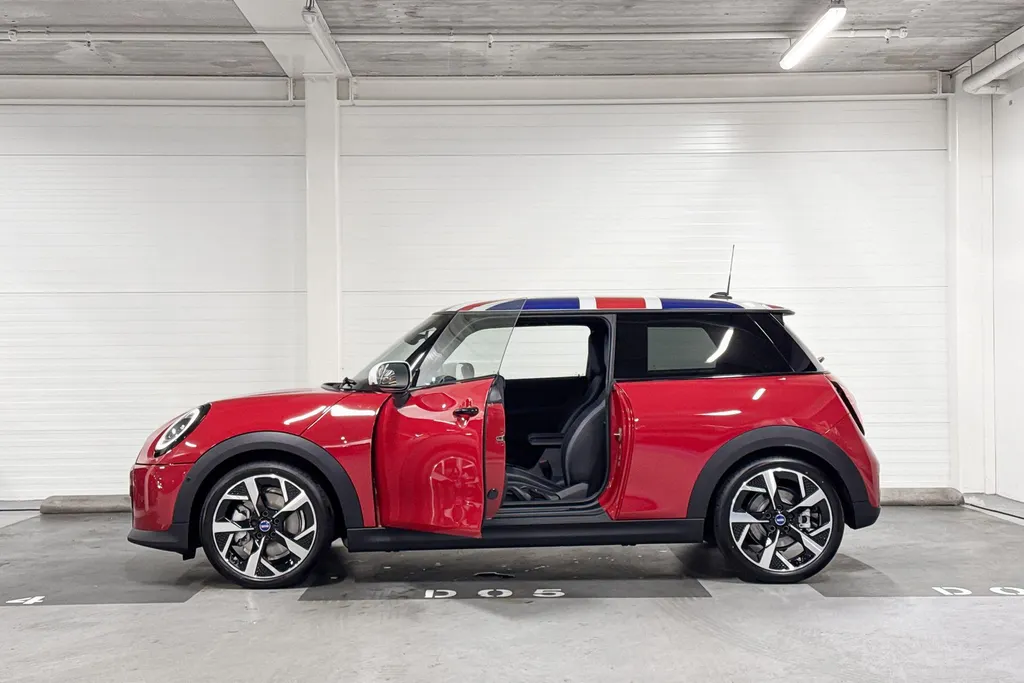 MINI Cooper 3-deurs C