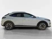 Kia XCeed 1.5 T-GDi GT-Line | Achteruitrijcamera | Parkeersensoren voor en achter | Panorama dak | Stoelverwarming | Apple carplay Android auto
