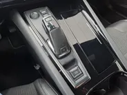 Peugeot 508 SW 1.2 PureTech Allure Pack Business AUTOMAAT | Navigatie | Adaptieve Cruise | Climate | Sensoren | Rijstrooksensor met correctie | Apple Carplay/Android Auto | Dode hoek detector