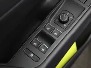 Volkswagen T-Roc 1.5eTsi/150PK R Line First Edition Black Style DSG · Navigatie · 360°Camera + Parkeersensoren · Stoel- & stuurverwarming · Garantie t/m 28-11-2025 · EXTRA INRUILKORTING