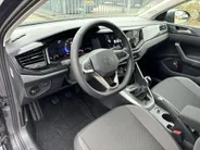 Volkswagen Taigo Life Edition 1.0 TSI 95 pk · Camera · Apple/Android Car Play · P-Sensoren · Airco · 17'' Inch · Garantie t/m 23-10-2029 of 100.000km