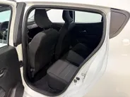 Dacia Sandero 100PK TCe ECO-G Expression | 1e eigenaar | Airco | Parkeersensoren | Camera | Apple CarPlay/Android Auto | Elektrische Ramen & Spiegels | Licht & Regen Sensor | Full LED |