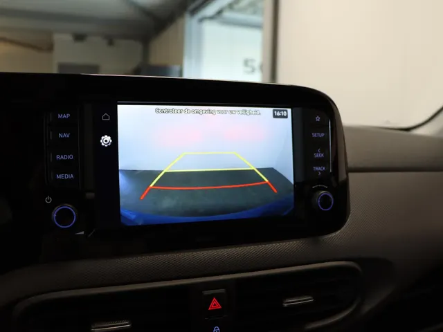 Hyundai i10 1.0 Comfort Smart 5-zits AUTOMAAT , NAVIGATIE