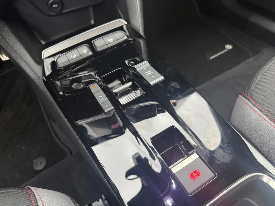 Opel Mokka-e GS Line 50-kWh 11kw bl. | 1e Eigenaar | SOH 99% | Navigatie | Stoel/Stuurverwarming | Adapt. Cruise Control | Apple/Android Carplay | 12 maanden Bovag ! |