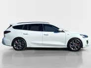 Ford Focus Wagon 1.0 EcoBoost Hybrid ST Line X | Winterpack | Driver Assistancepack | Adaptive Cruisecontrol | Dodehoekdetectie | B&O Audio | AGR | Led Koplampen | Camera |
