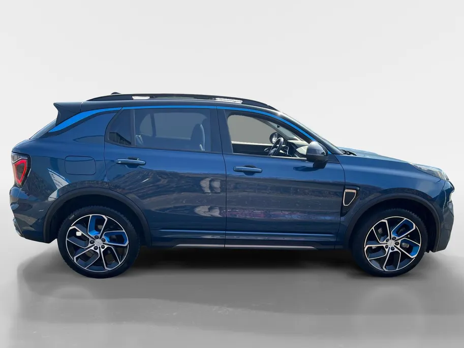 Lynk & Co 01 1.5 PHEV autom. 260pk Panodak | LED | 20' | CarPlay | Stoelverwarming | etc.