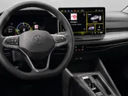 Volkswagen Golf Life Edition 1.5 eHybrid 204 PK 6 versn. DSG · Draadloze telefoonlader · Achteruitrijcamera · Privatelease Van 594,- voor  472,- obv 24 maanden! · Prijs is inclusief inruilpremie · MEGA SALE