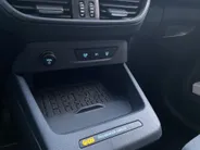Ford Tourneo Courier courier EV / TREKHAAK / WINTERPAKKET.