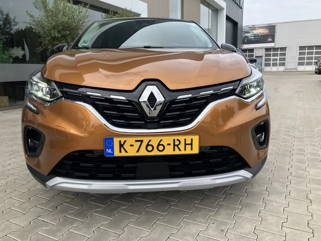 Renault Captur 1.3 TCe Intens | BOSE | 360 Camera | Automaat