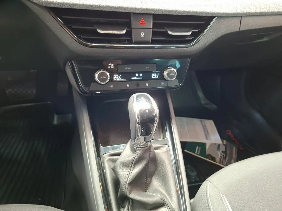 Škoda Kamiq 1.0 TSI Business Edition Automaat | Carplay / Android auto | Climate control | Virtual cockpit