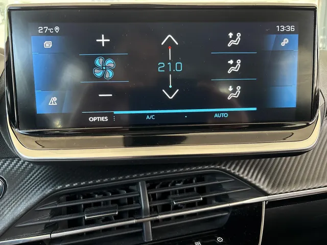 Peugeot 2008 1.2 PureTech Allure Pack