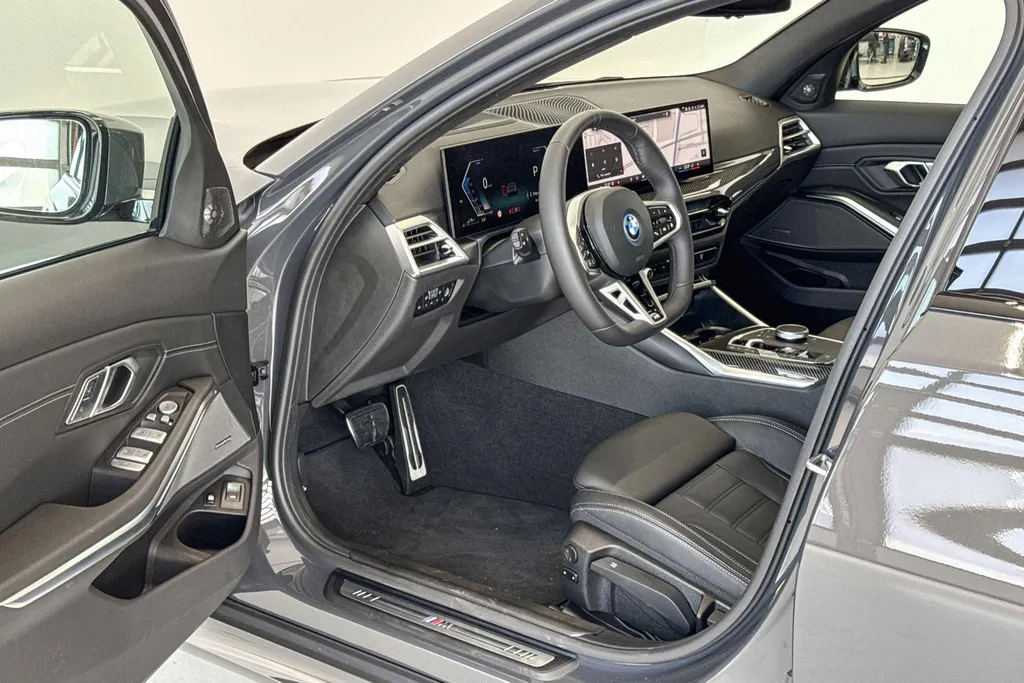 BMW 3 Serie Sedan 330e Innovation Pack M Sportpakket Pro