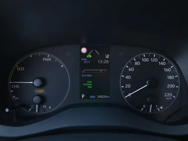 Toyota Yaris 1.5 Hybrid Active | Camera | Apple Carplay Android Auto (34000km