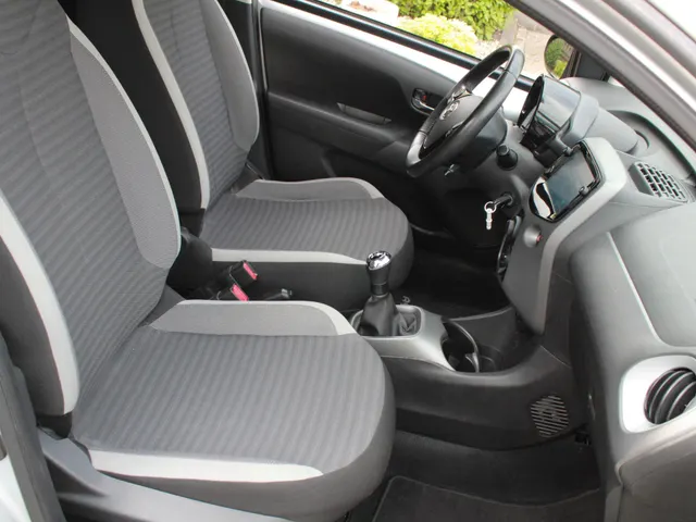 Toyota Aygo 1.0 VVT-i x-cite | Carplay / Android Auto | Camera | All Season