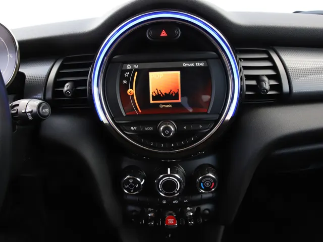 MINI 3-Deurs 1.5 Cooper Pepper AIRCO | CRUISE | APPLE | NAVI | NAP