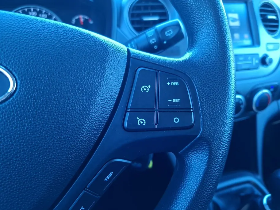 Hyundai i10 1.0i Comfort | Airco | Navigatie | Apple Carplay/Android Auto | Cruisecontrol | Bluetooth | Nieuwe APK | 12 Maanden BOVAG garantie |