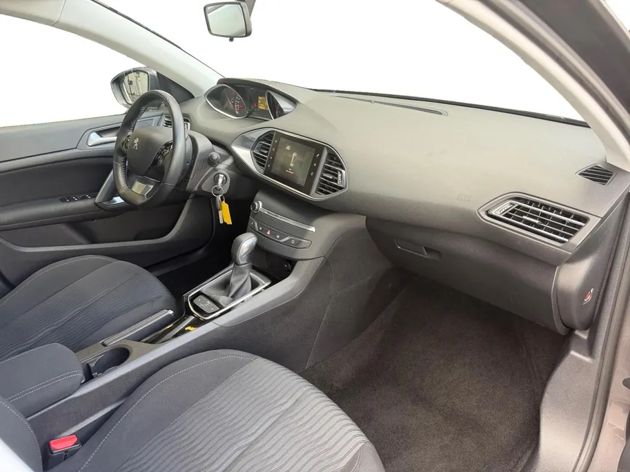 Peugeot 308 SW 1.2 PureTech Allure AUTOMAAT! | Cruise/Climate Control | Achteruitrijcamera | 12 MAANDEN GARANTIE!