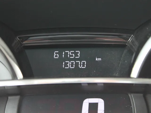 Renault Clio Estate 0.9 TCe Expression | airconditioning | navigatie | lichtmetalen velgen | trekhaak