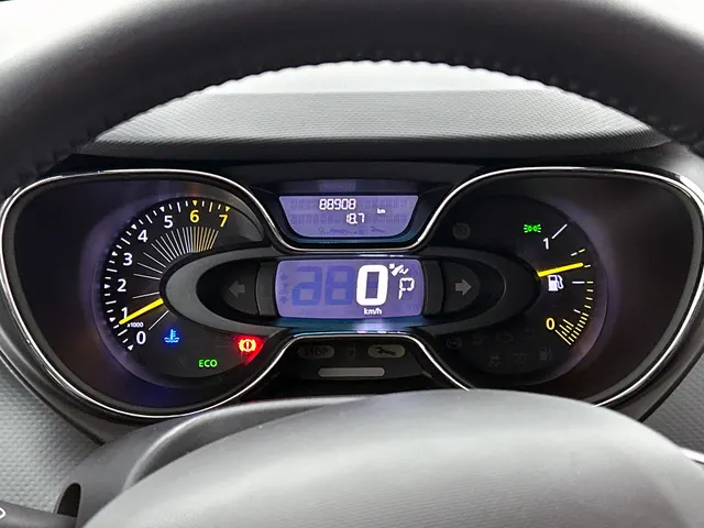 Renault Captur TCe 120PK Expression | Parkeersensoren | KEYLESS | CRUISE CONTROL |