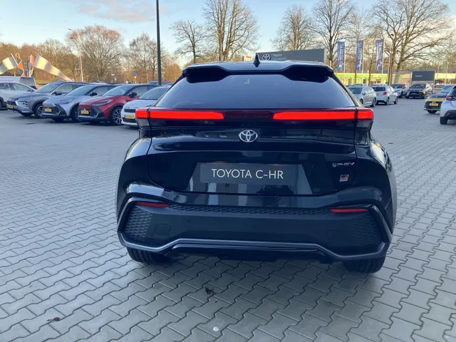 Toyota C-HR 2.0 PHEV 220 GR SPORT | JBL | Headup ( nieuw uit voorraad)