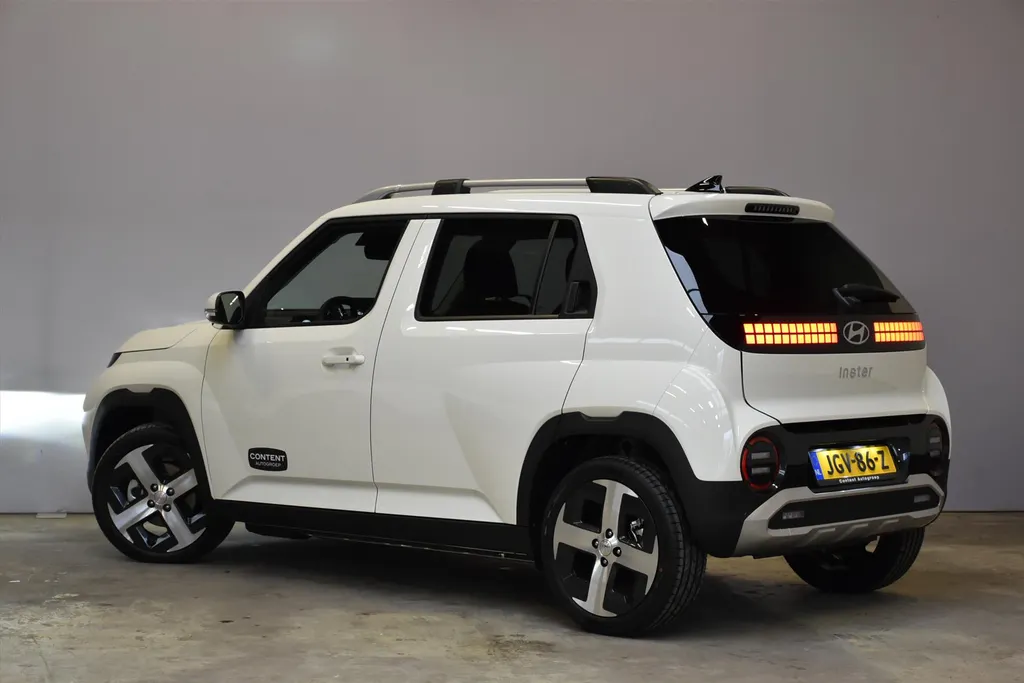 Hyundai Inster Evolve 49 kWh | Adaptieve Cruise + Climate Control I Navi + Camera