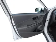 Hyundai Kona 1.6 GDI HEV Premium | Trekhaak | Apple Carplay/Android Auto | Adaptive cruise control | Dodenhoek herkenning | Leren bekleding