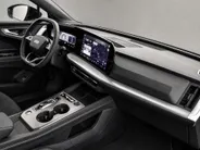 Audi Q4 Q4 S edition performance 82 kWh 286 PK · Trekhaak elek. wegklapbaar · Optiekpakket zwart · Glazen panoramadak