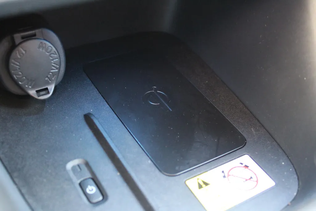 Mazda 2 Hybrid 1.5 Select | Airco | Navi | Cruise | PDC | Head-up display | Camera |