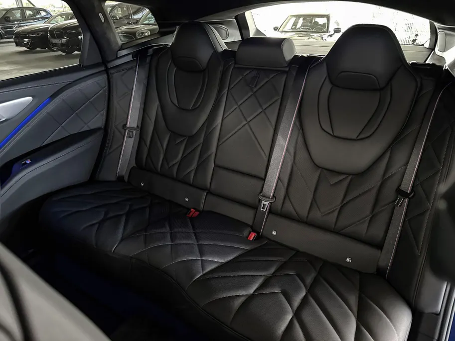BMW XM PHEV 50e 30 kWh