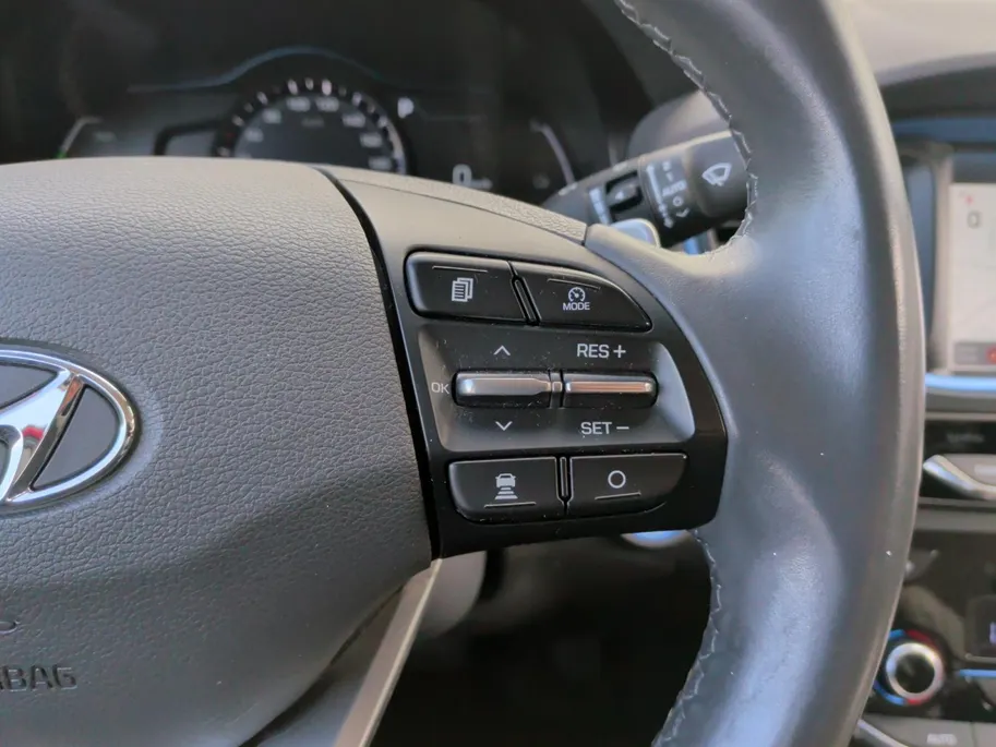 Hyundai IONIQ 1.6 GDi Comfort | Zeer zuinig | Automaat | Climate | Cruise | Carplay |NU Rijklaarprijs! Incl.12 Maanden, APK, Onderhoudsbeurt etc! Premiumpakket gratis!