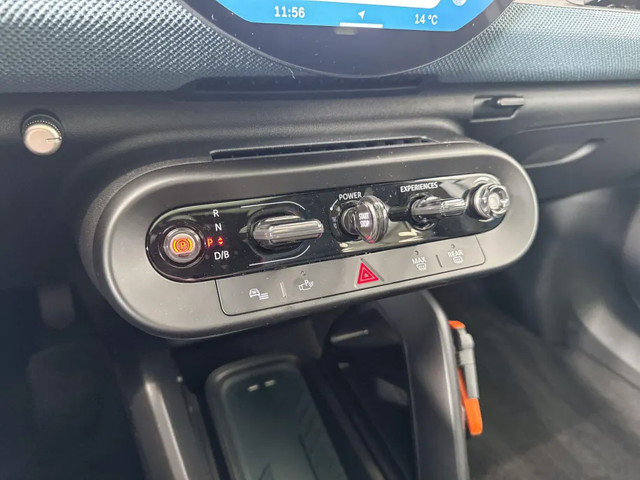 MINI Aceman SE Favoured L 54.2 kWh