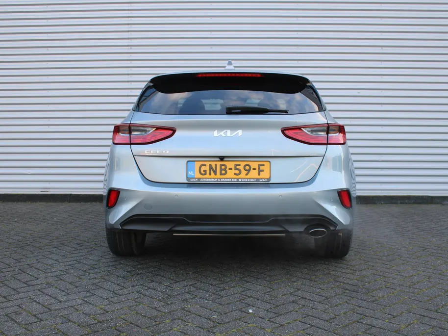 Kia Ceed 1.0 T-GDi DynamicPlusLine | Stuur-/stoelverwarming | Camera | Draadloos laden | LED | Dodehoek detectie | 16' LM |