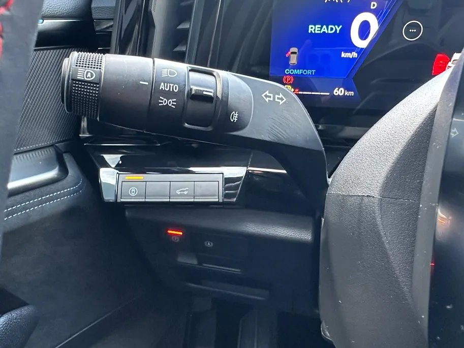 Renault Austral 1.2 E-Tech full hybrid 200 esprit Alpine | Automaat | Automatische Achterklep | Cruise & Climate Control | Stoel & Stuurverwarming | Apple Carplay & Android Auto | Camera | 12 Maanden BOVAG Garantie