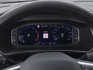 Volkswagen T-Cross 1.0TSI/116PK R-Line · Apple/Android Car Play · Camera + Parkeersensoren · Dodehoeksensor · Garantie t/m 24-02-2028