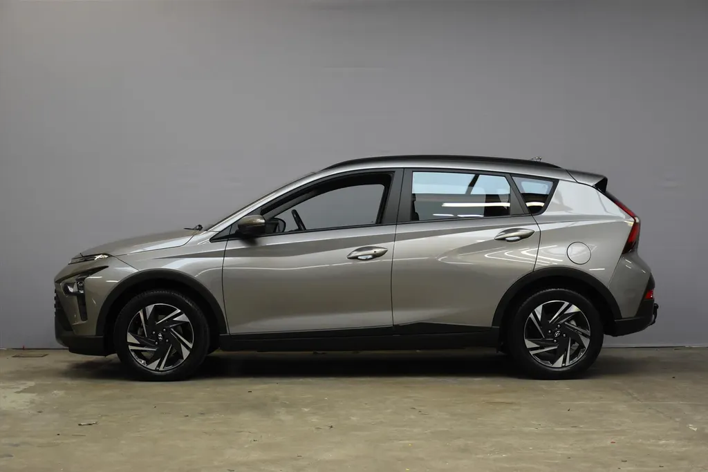Hyundai Bayon 1.0 T-GDI 48V 100PK 7DCT Premium Automaat | Carplay/ Android Auto Navi | Camera |Clima | Cruise | Trekhaak