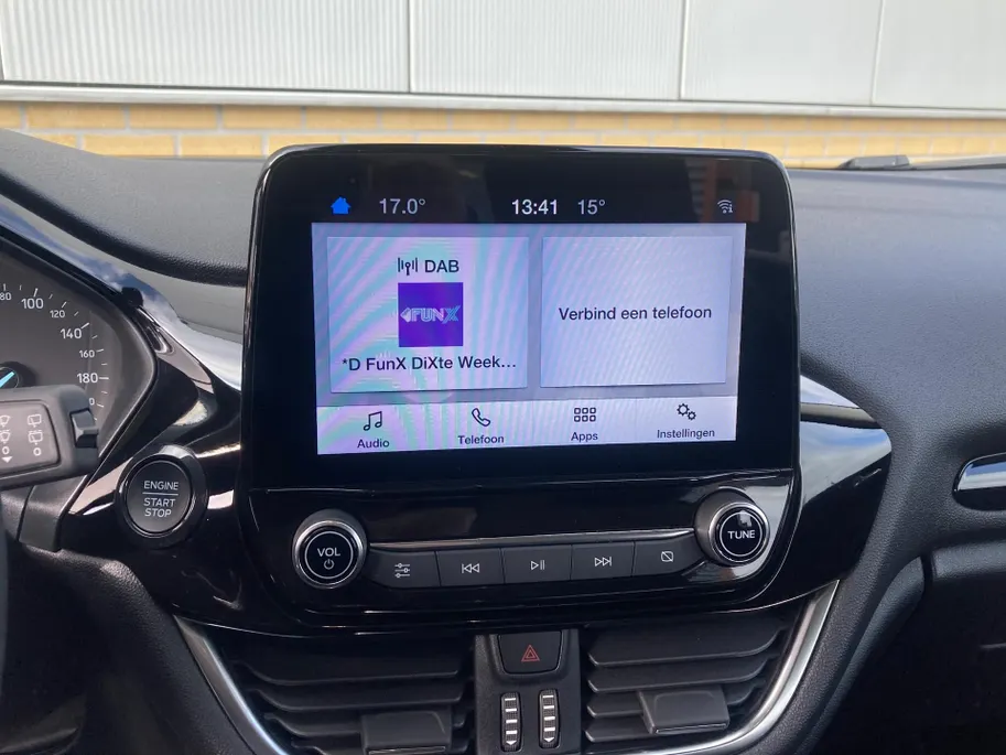 Ford Fiesta 1.0 EcoBoost Hybrid Titanium Apple Carplay/ Android Auto - Winter Pack - Agate Black