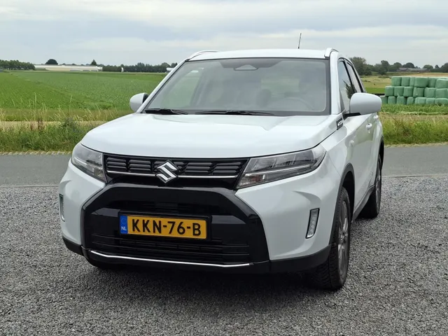 Suzuki Vitara 1.4 Boosterjet Smart Hybrid Select NAVI | PDC | CRUISE | rijklaarprijs !!