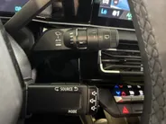Renault 5 Comfort Range Iconic Cinq 52 kWh Automaat | DEMO | Harman Kardon Audio | Camera | Blind Spot Warning | Adaptive Cruise Control | Climate Control | Apple CarPlay/Android Auto | Digital Cockpit |