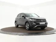 Volkswagen T-Cross 1.0 TSI 110pk DSG Style · Camera · Keyless · Stoelverwarming · Apple/Android Car Play · 17'Velgen · Draadloze Telefoonlader ·