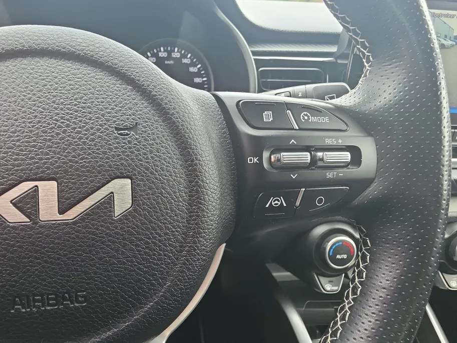 Kia Rio 1.0 T-GDi MHEV GT-Line | Keyless entry | Privacy glass | Full map navigatie | Parkeersensoren | Stoel + Stuurverwarming