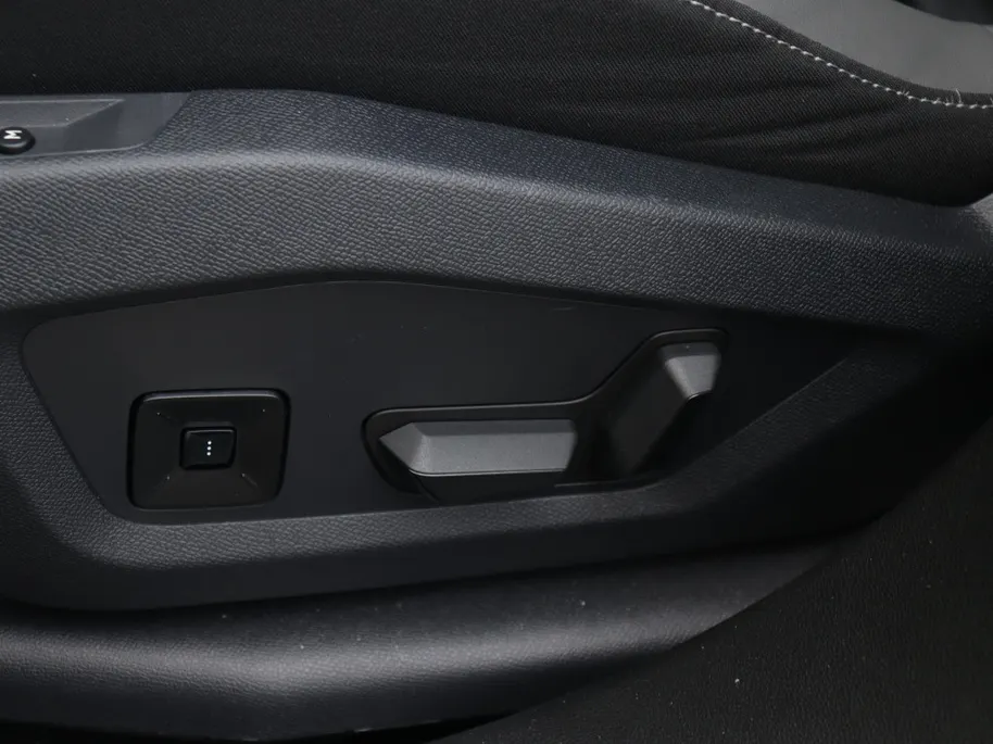 Jeep Compass 1.2 e-Hybrid 145 PK First Edition | Schuifdak | Premium | 360cam