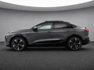 Audi Q6 e-tron Sportback S edition performance 306pk 100 kWh · SOH 97,8% · Panoramadak · Wegklapbare Trekhaak · 360 Camera · Stoelverwarming voor+achter · Bijrijder Display · 19'' Inch · Garantie t/m 10-08-2030 of 100.000km