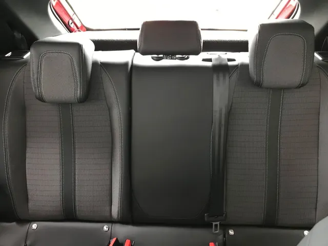 Peugeot 208 1.2 PureTech Allure Pack