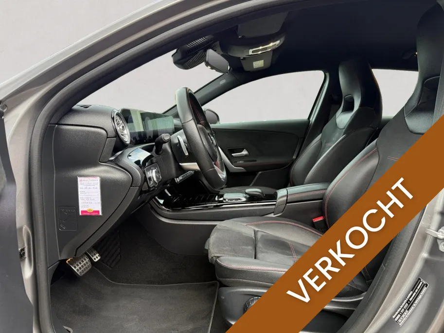 Mercedes-Benz A-Klasse 250 e Premium Plus | AMG pakket | Stoelverwarming