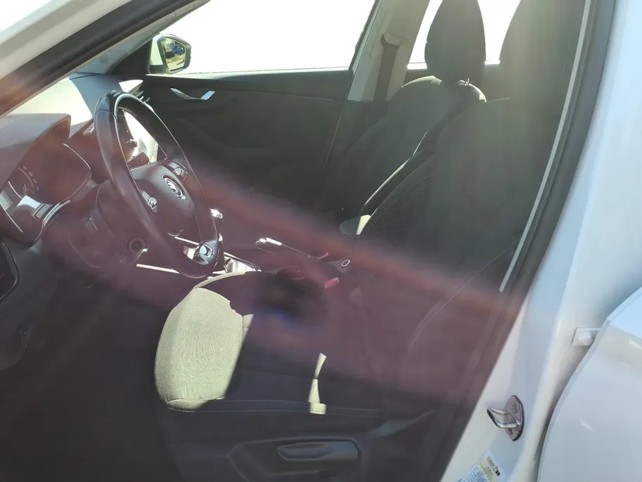 Škoda Kamiq 1.0 TSI Active Andriod/Apple carplay | PDC | Airco | Cruise controle | L.m.velgen | 1 jaar garantie