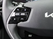 Kia Niro EV DynamicLine 64.8 kWh | Navi | Airco | Cruise | Camera | 17' LM |
