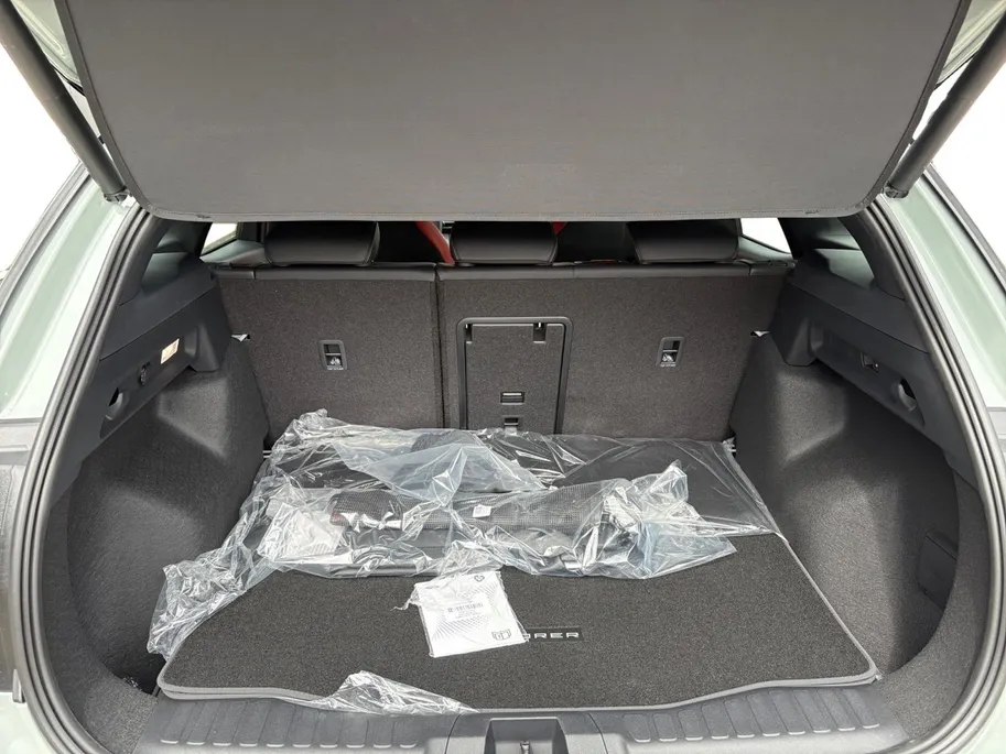 Ford Explorer Collection Extended Range RWD 79 kWh | Direct Leverbaar | €3.500.- korting | 0,99% rente | Trekhaak | B&O | Driver assistance pack |