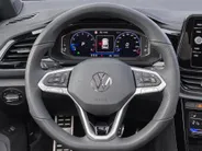 Volkswagen T-Roc 1.5TSI/150PK R-Line Black Style · Panoramadak · Apple/Android Car Play · Camera + Parkeersensoren · Stoelverwarming ·  Garantie t/m 07-08-2027